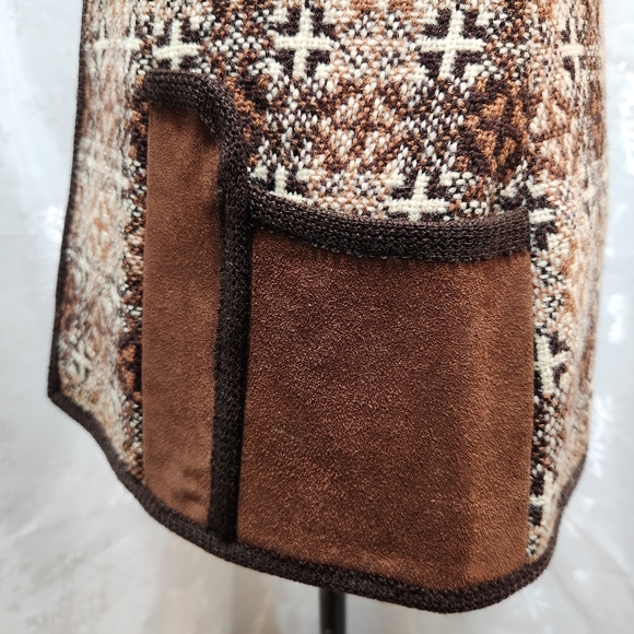 Welsh Sweater Vest GWYDIR GARMENTS Trefriw Woolen Mills Woven Wool VTG (sz16) - Picture 9 of 15